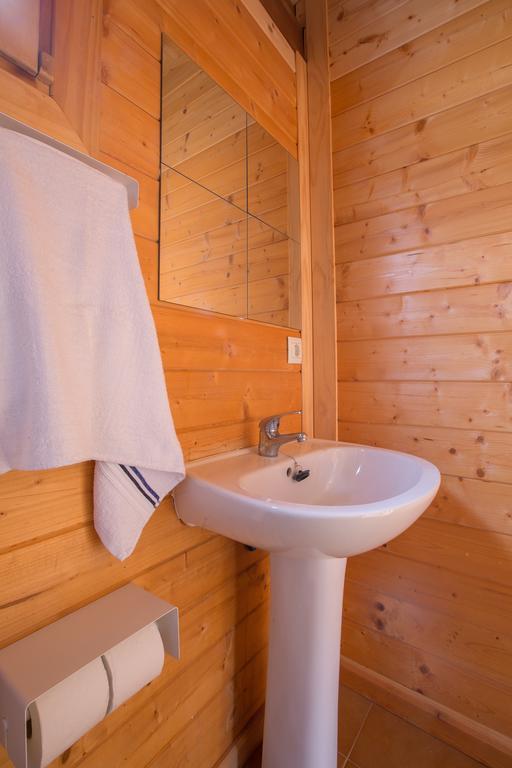 Camping La Sierrecilla Humilladero Екстер'єр фото