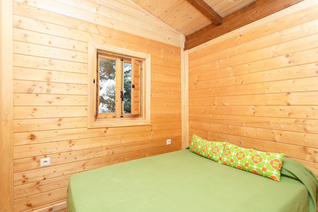Camping La Sierrecilla Humilladero Номер фото